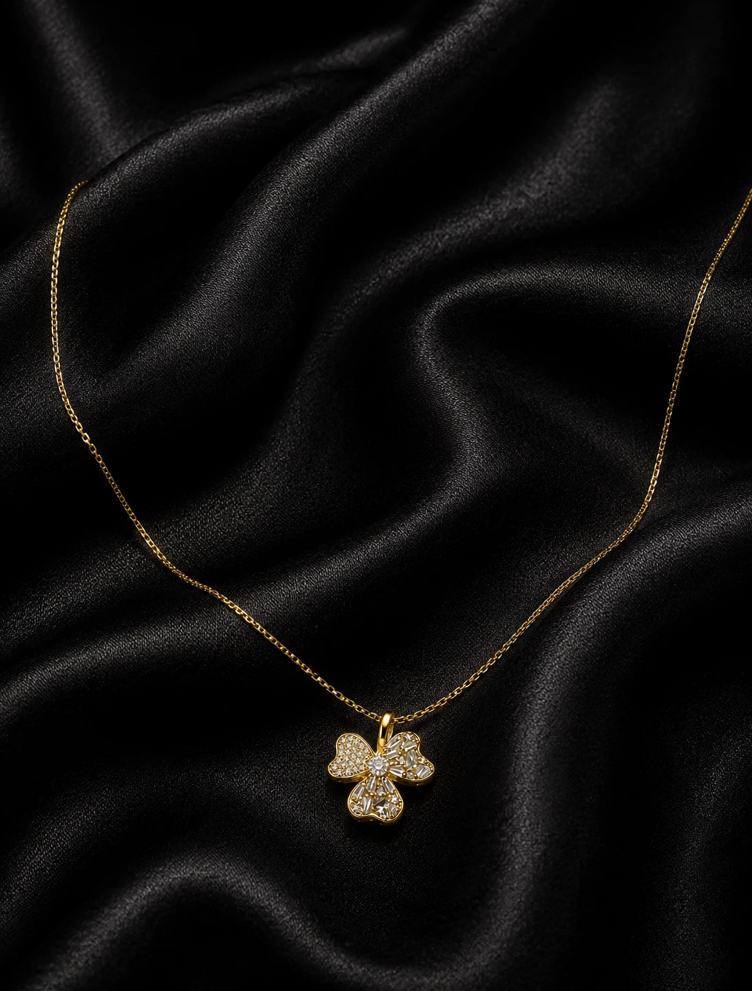 Swannah Crystal Flower Necklace
