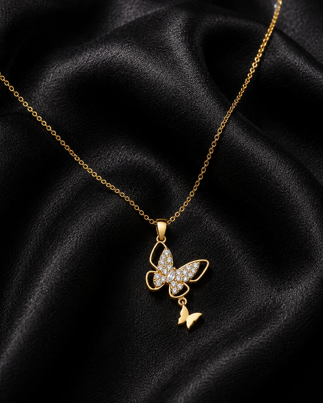 Swannah Flutter Grace Necklace