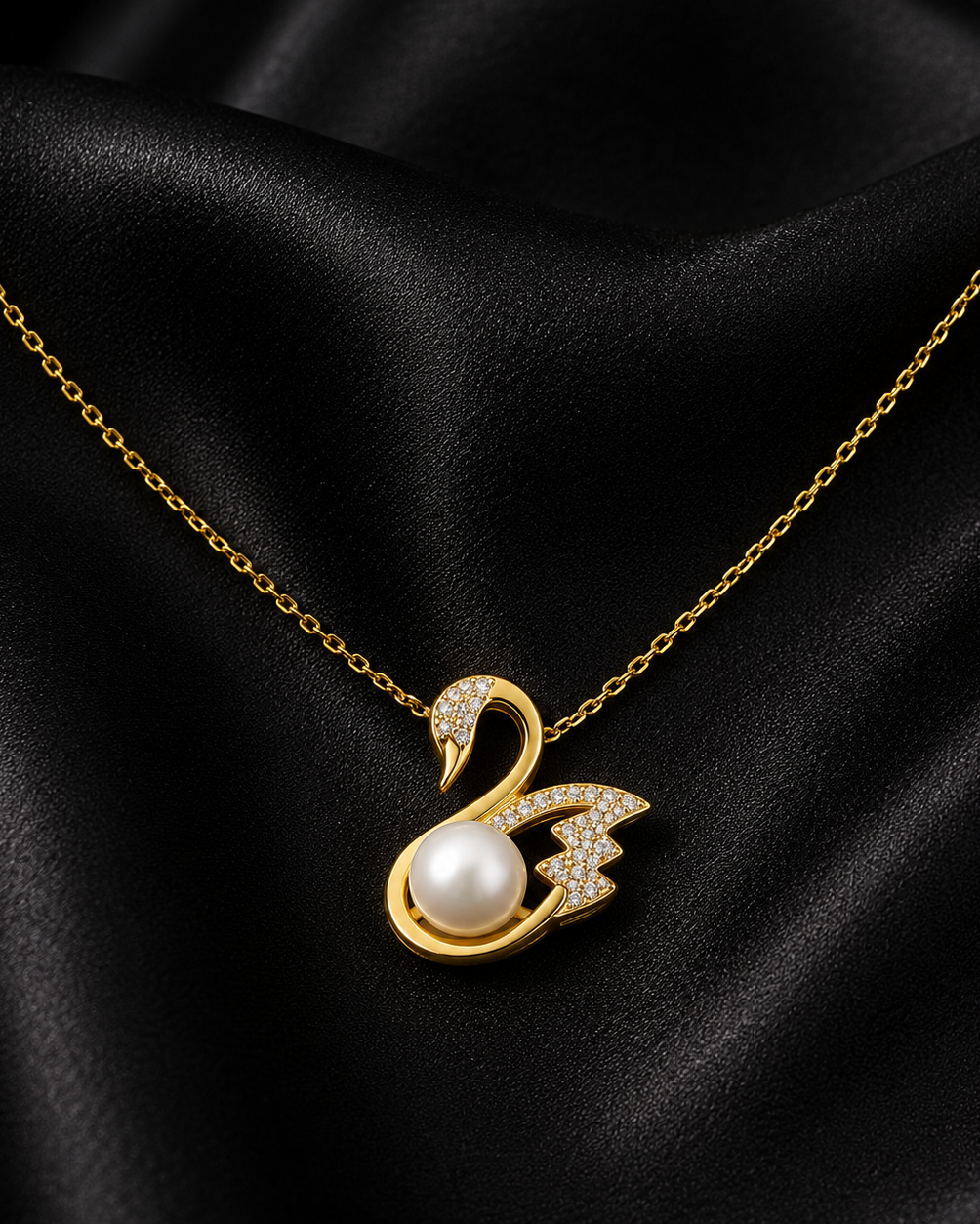 Swannah Swan Pearl Necklace