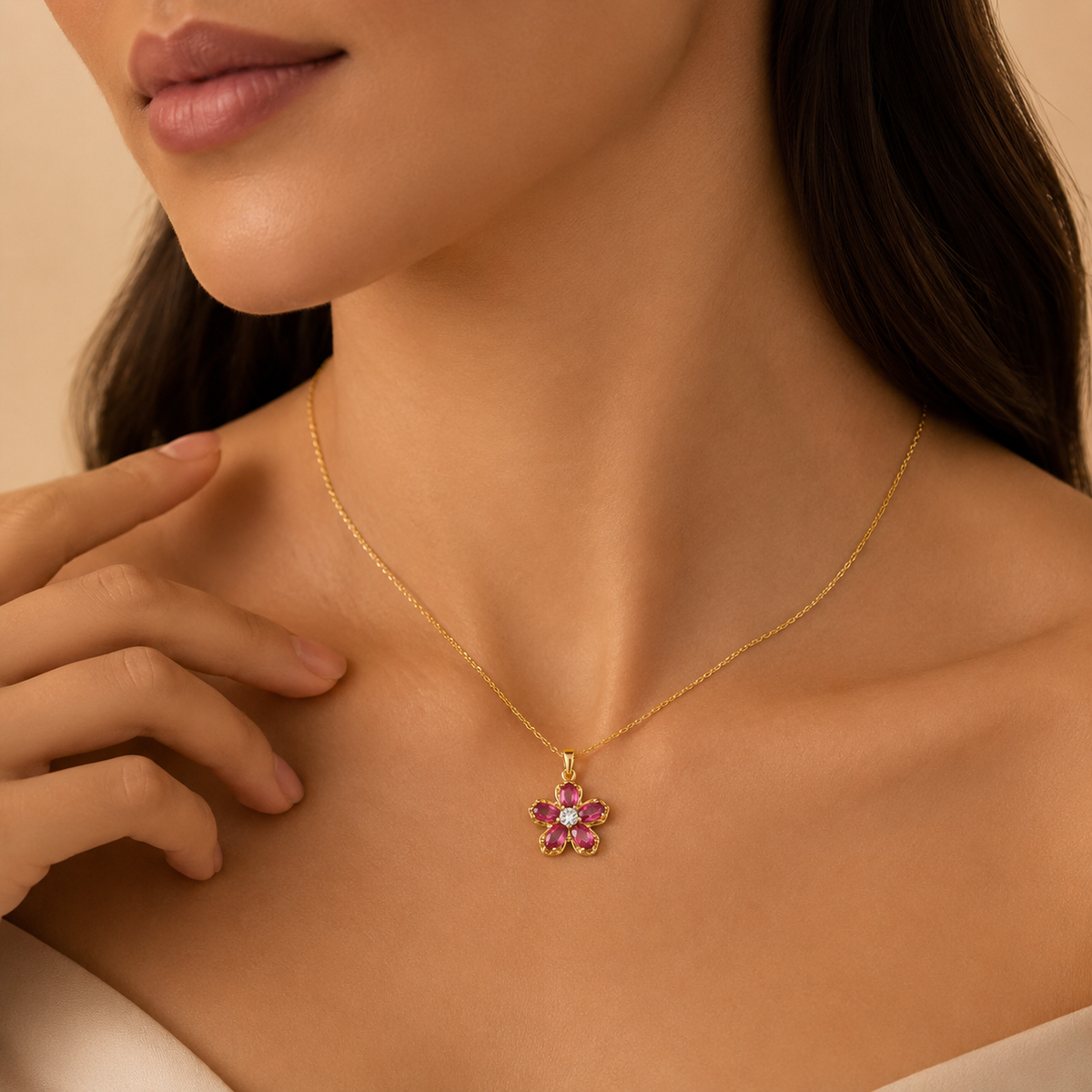 floral pendant necklace swannah